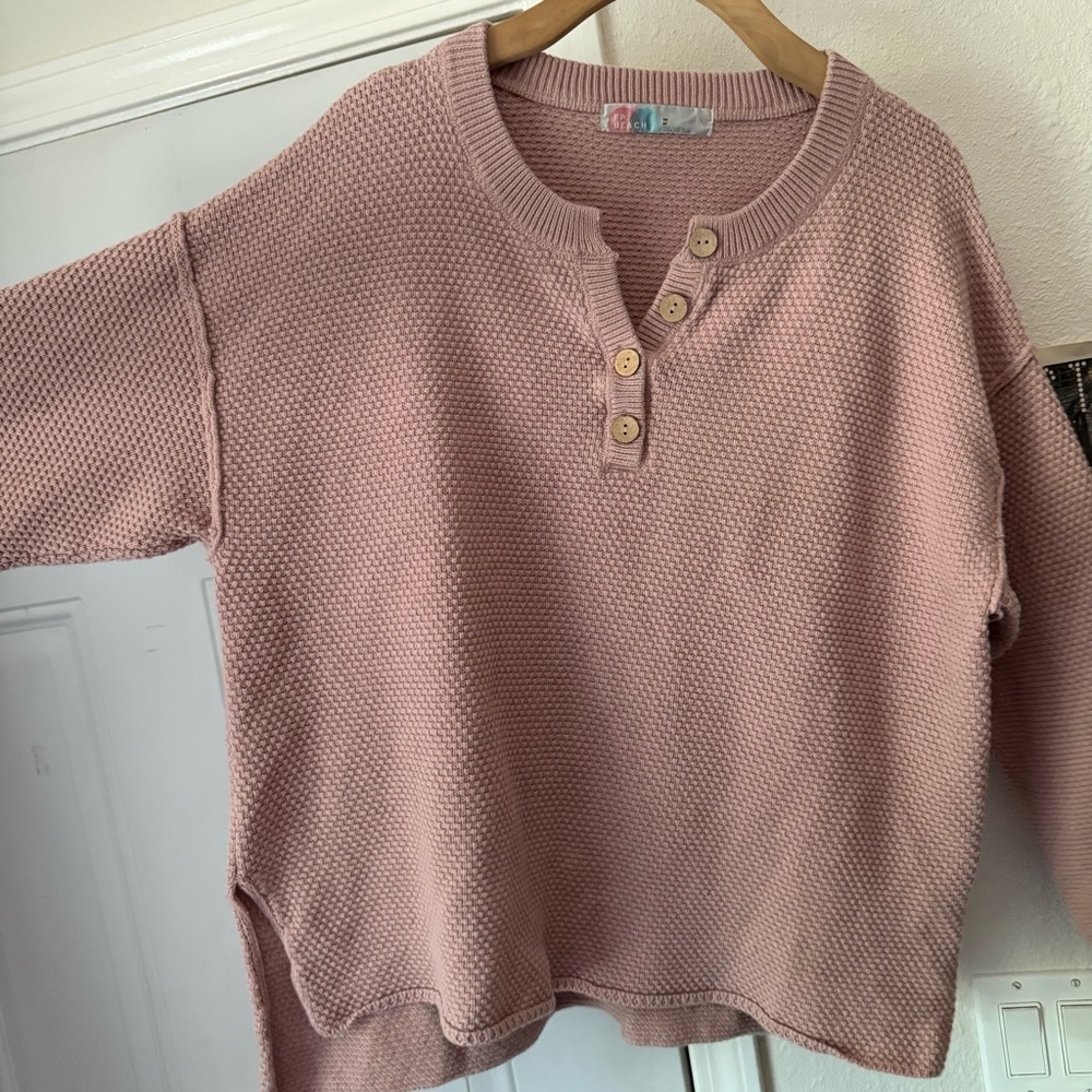 FREE‎ PEOPLE beach pink waffle thermal knit boxy oversized cropped pullover - Picture 4 of 8